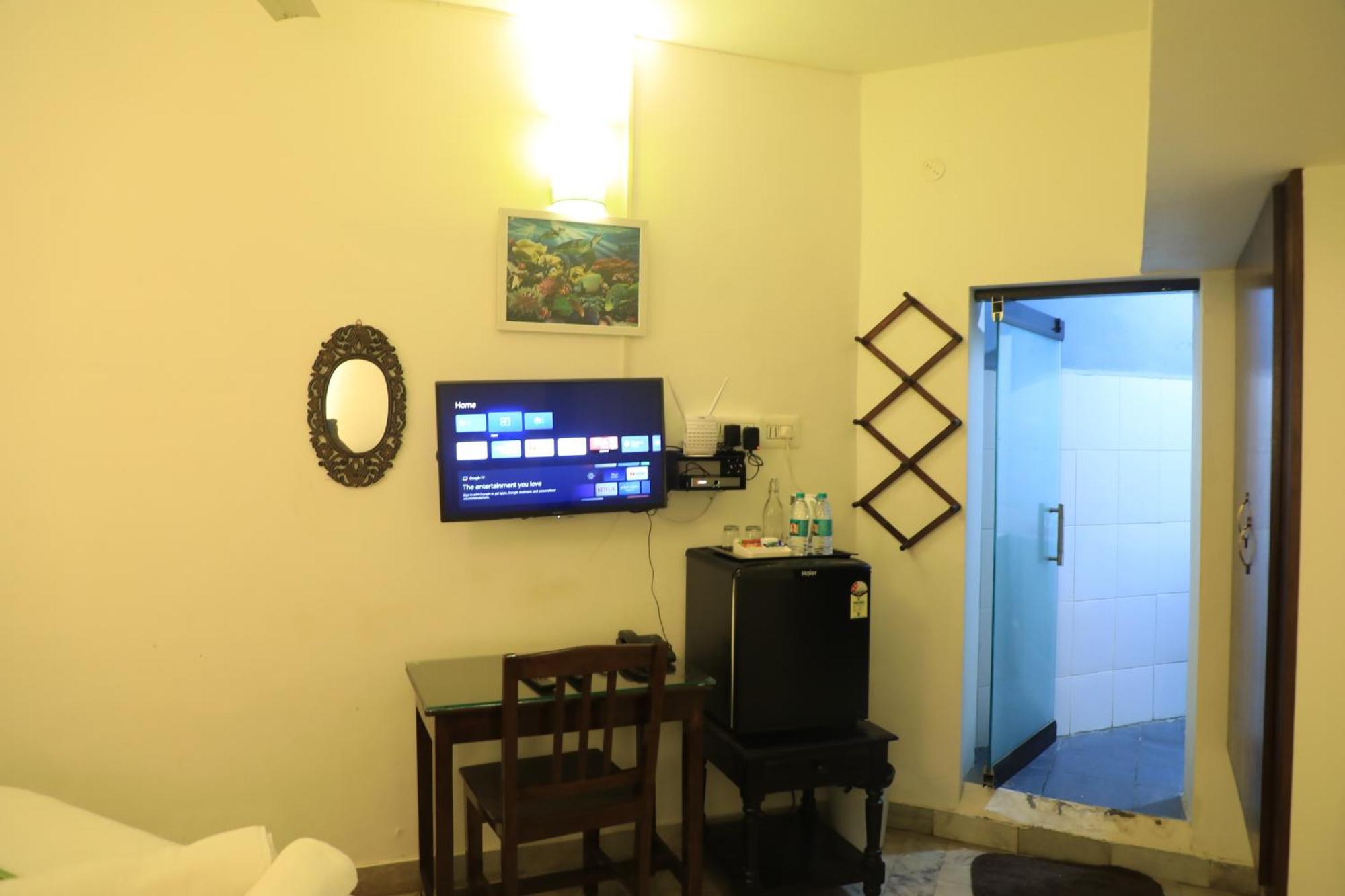 Le Clarisse Guest House Пондичерри Экстерьер фото